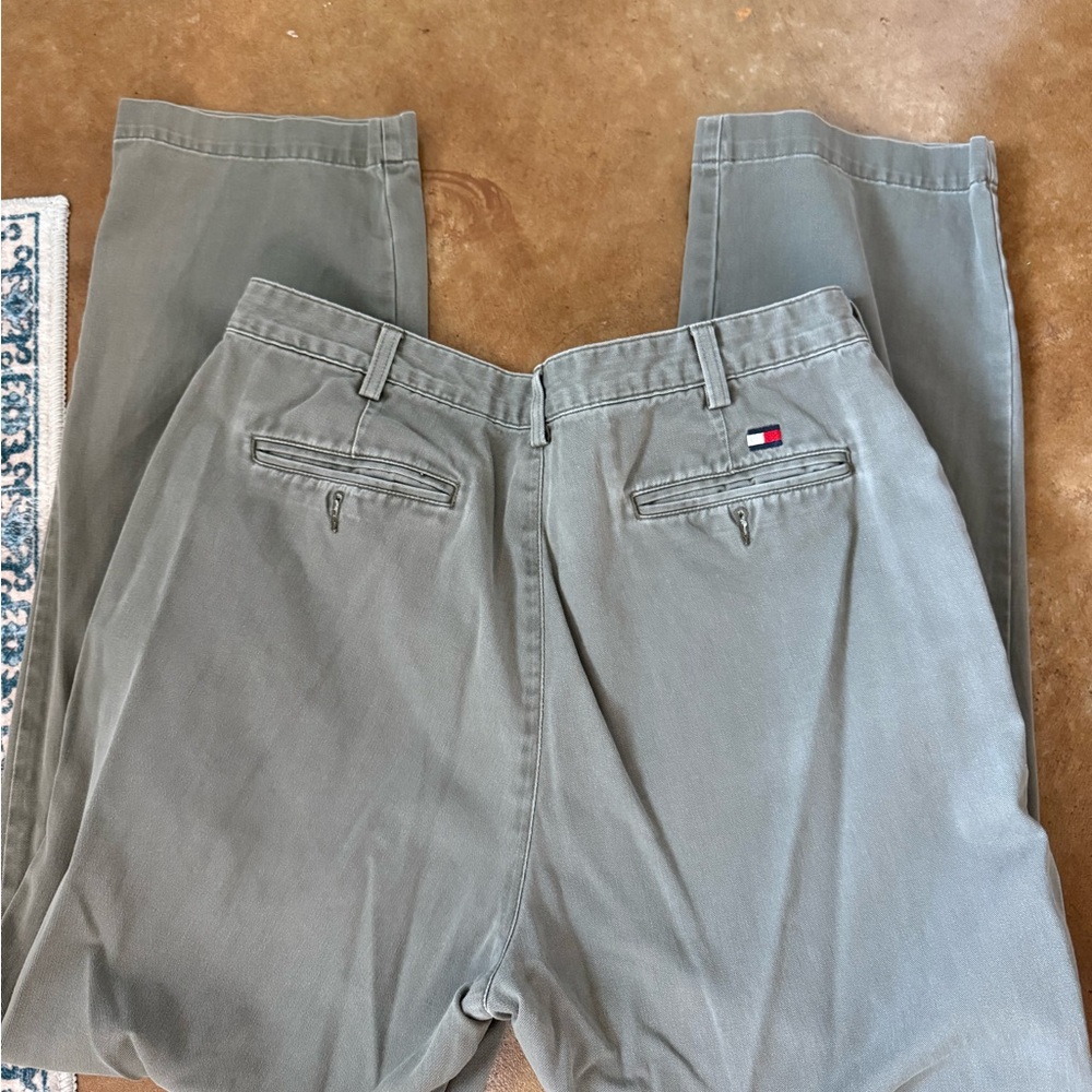 Tommy Hilfiger Gray Chino Pants Classic Fit